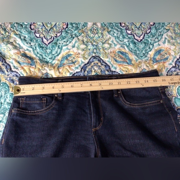 Jessica Simpson Dark Wash kiss me skinny Women's Jeans. (0109) - Picture 6 of 8